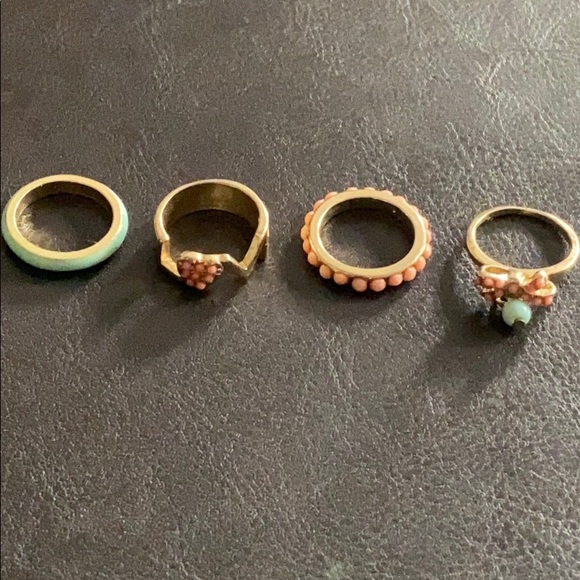 Jewelry - Turquoise and pink ring set